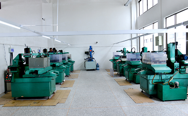 生產(chǎn)設(shè)備